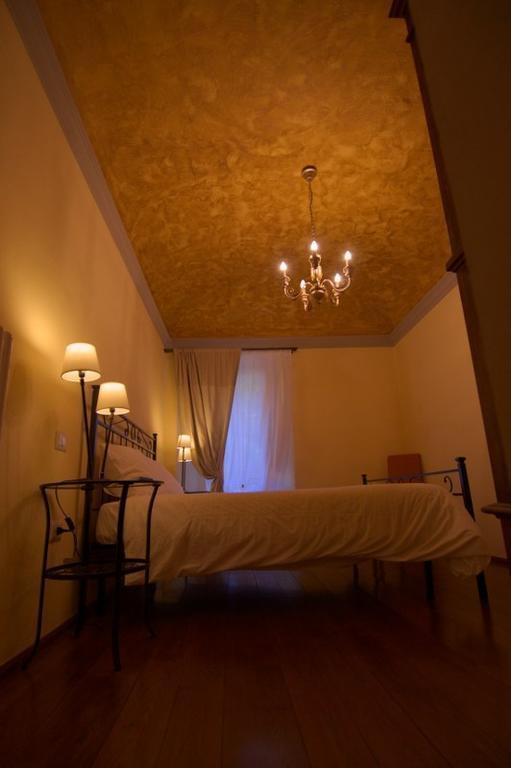 Hotel Locanda Guelfo Tredozio Pokoj fotografie